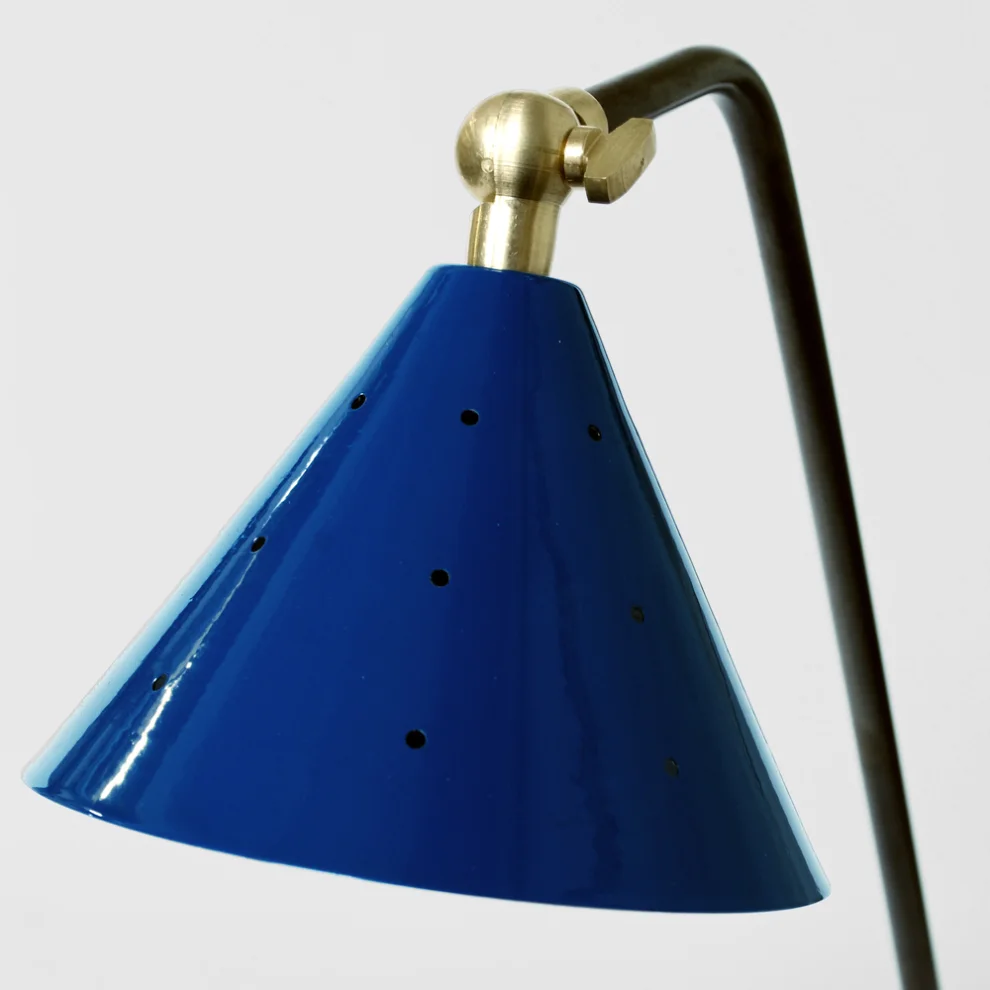 Tomas Atelier - Tone Lamp