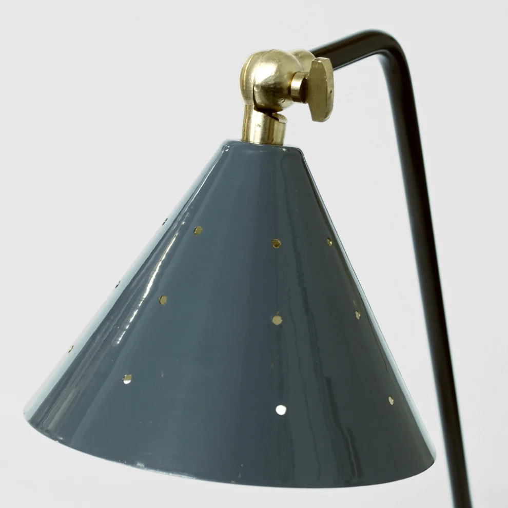 Tomas Atelier - Tone Lamp