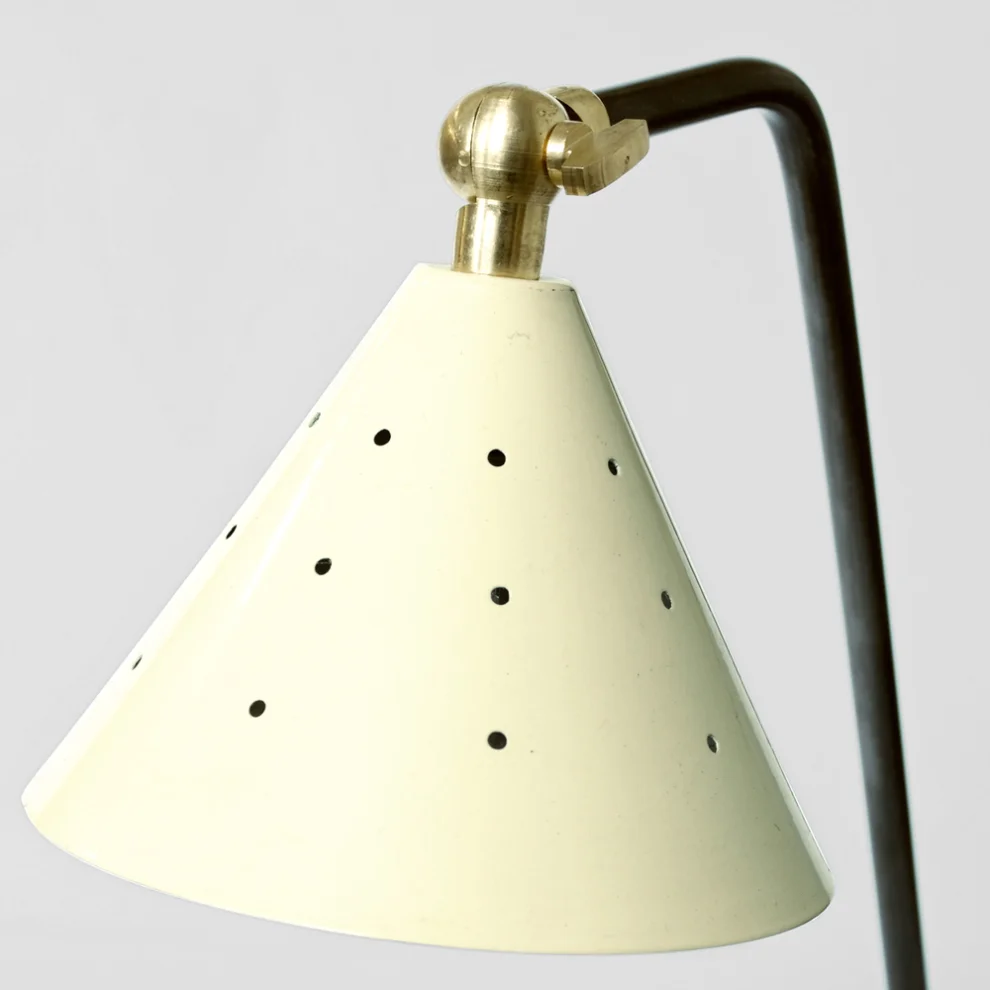 Tomas Atelier - Tone Lamp