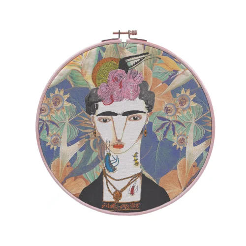 Serkan Akyol - Frida in Jungle Frame