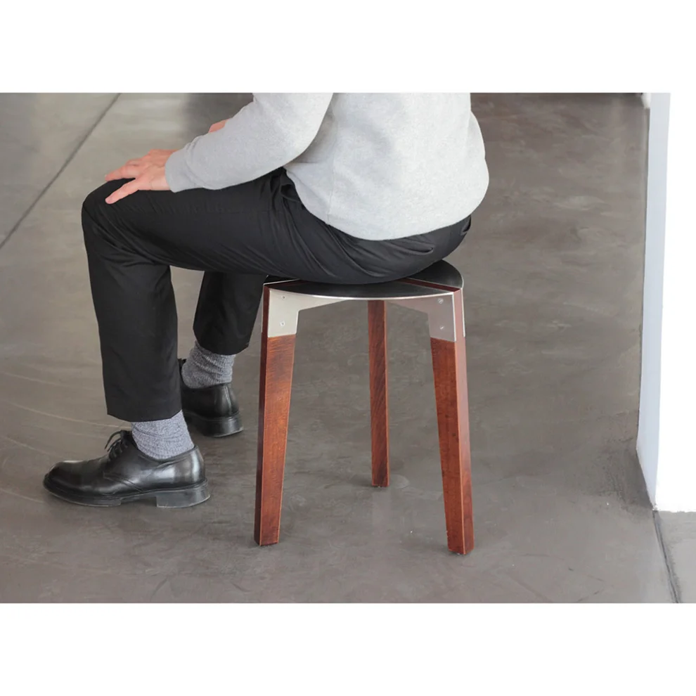 Katman	 - Leaf Stool