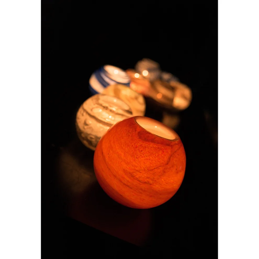 Maiizen	 - Sun Candle Holder