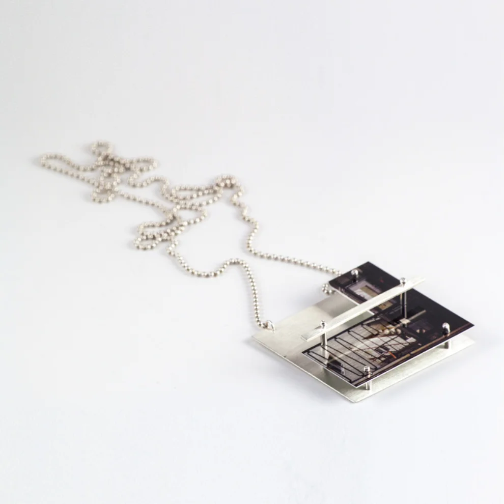 CollecThings - Derya Apartment Necklace