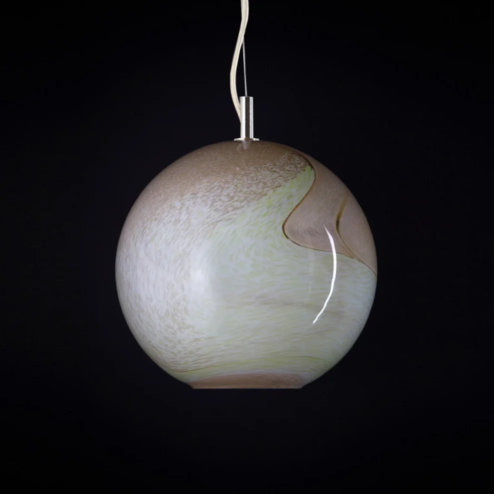 Maiizen	 - Space Pendant - Saturn