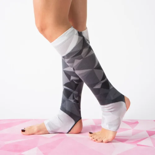 Roru - Yoga-Pilates Socks VI