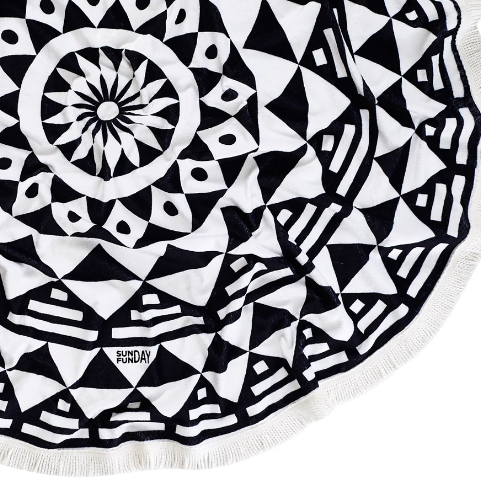 Sunday Funday - Aztec Round Beach Towel Roundie