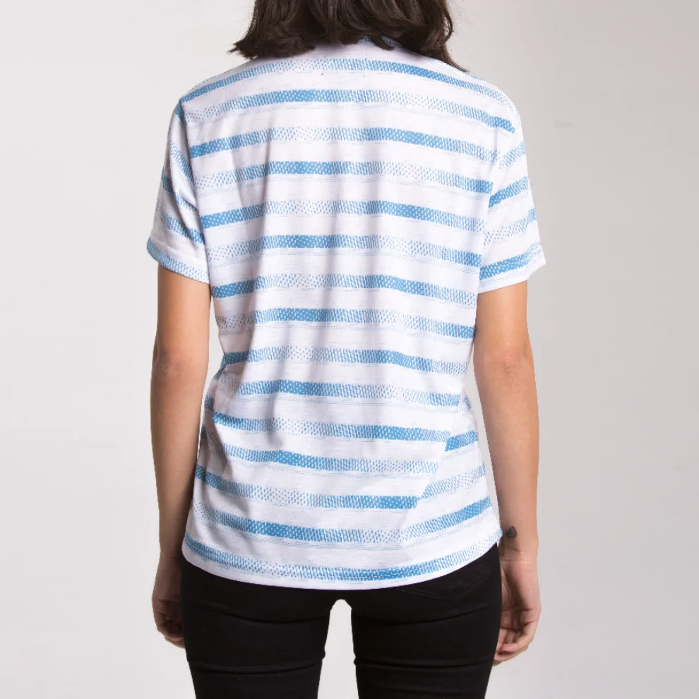 Coucou -  Women Striped T-shirt