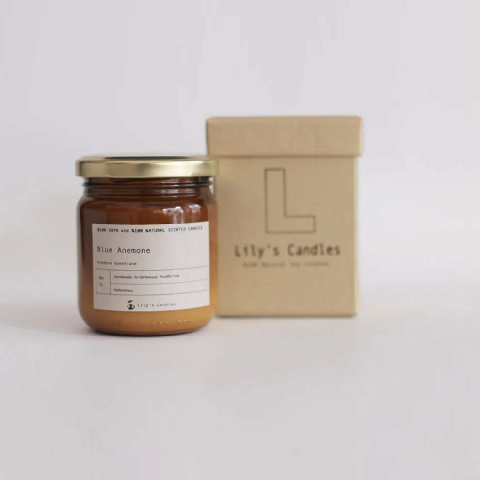 Lily's Candles  - Blue Anemone Natural Candle 