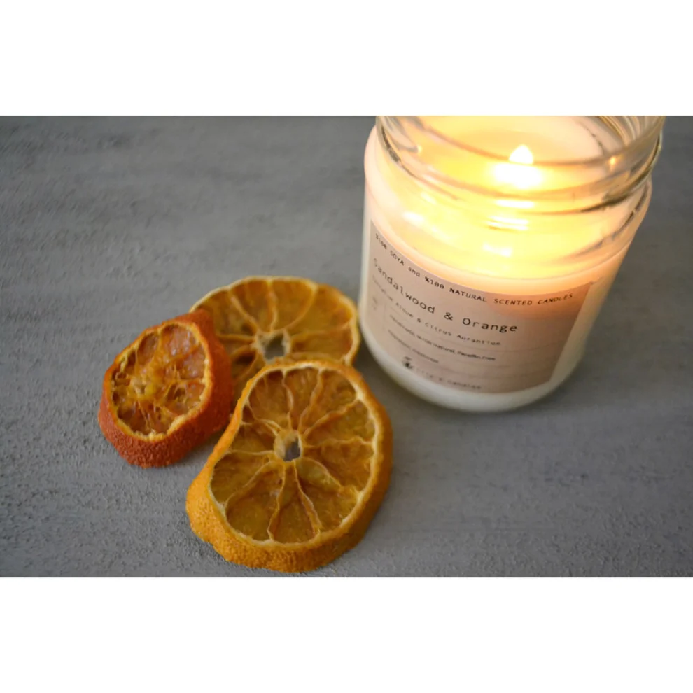 Lily's Candles  - Sandalwood & Orange Natural Candle