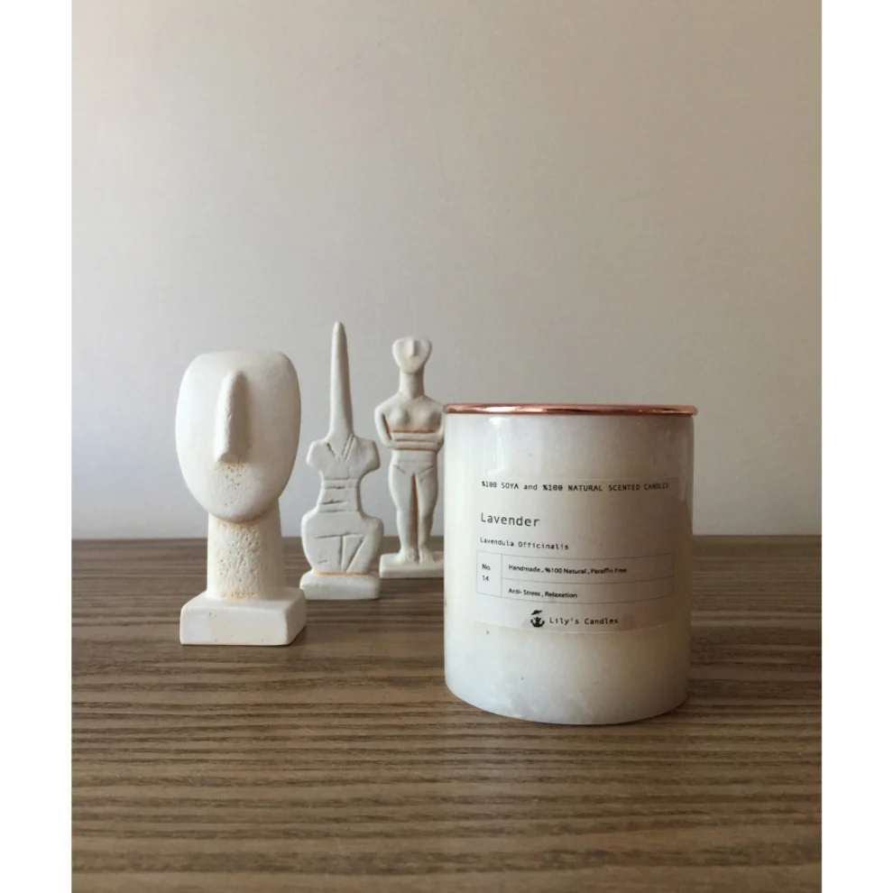Lily's Candles  - Lavender Marble Natural Candle