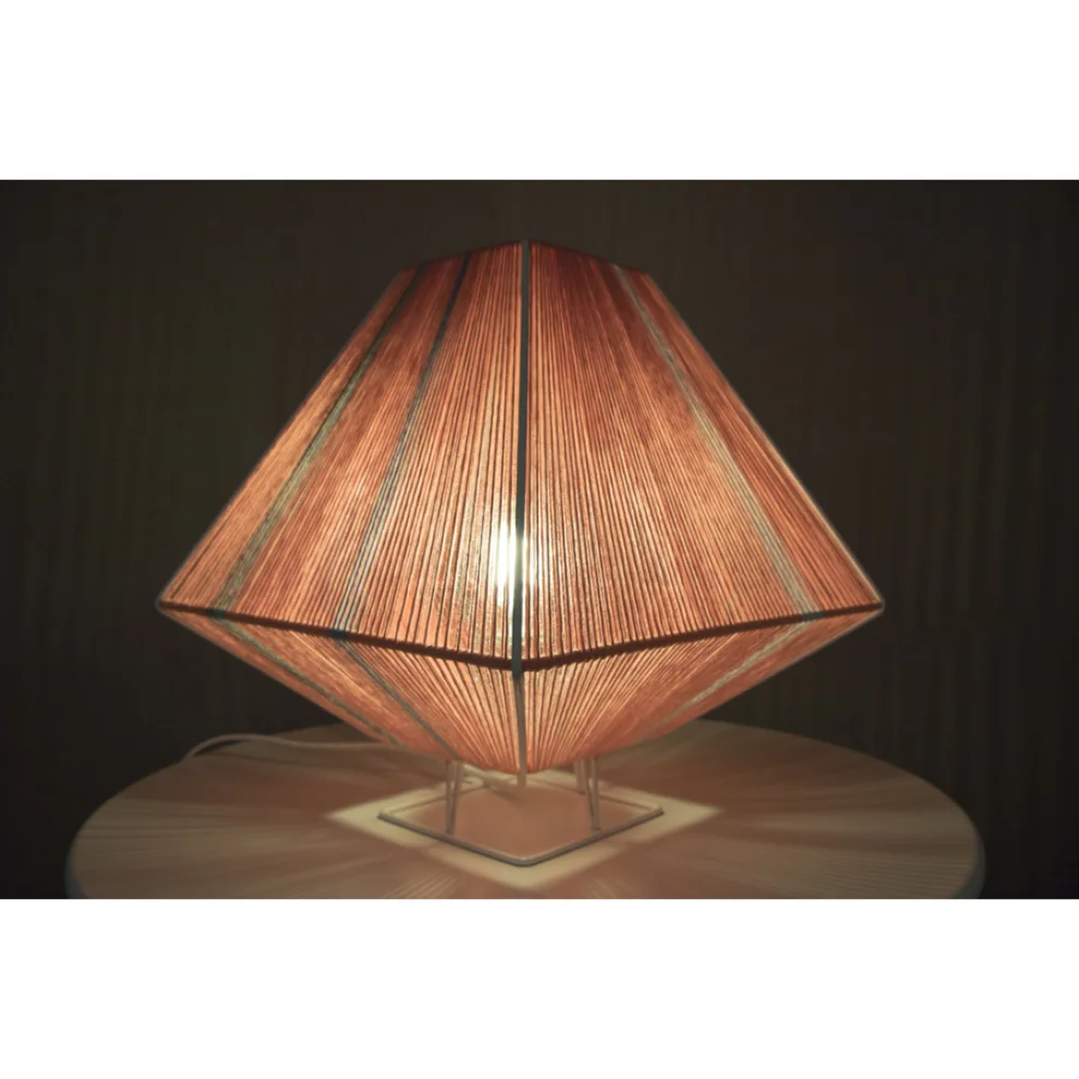 Maiizen	 - Nodo Table Lighting