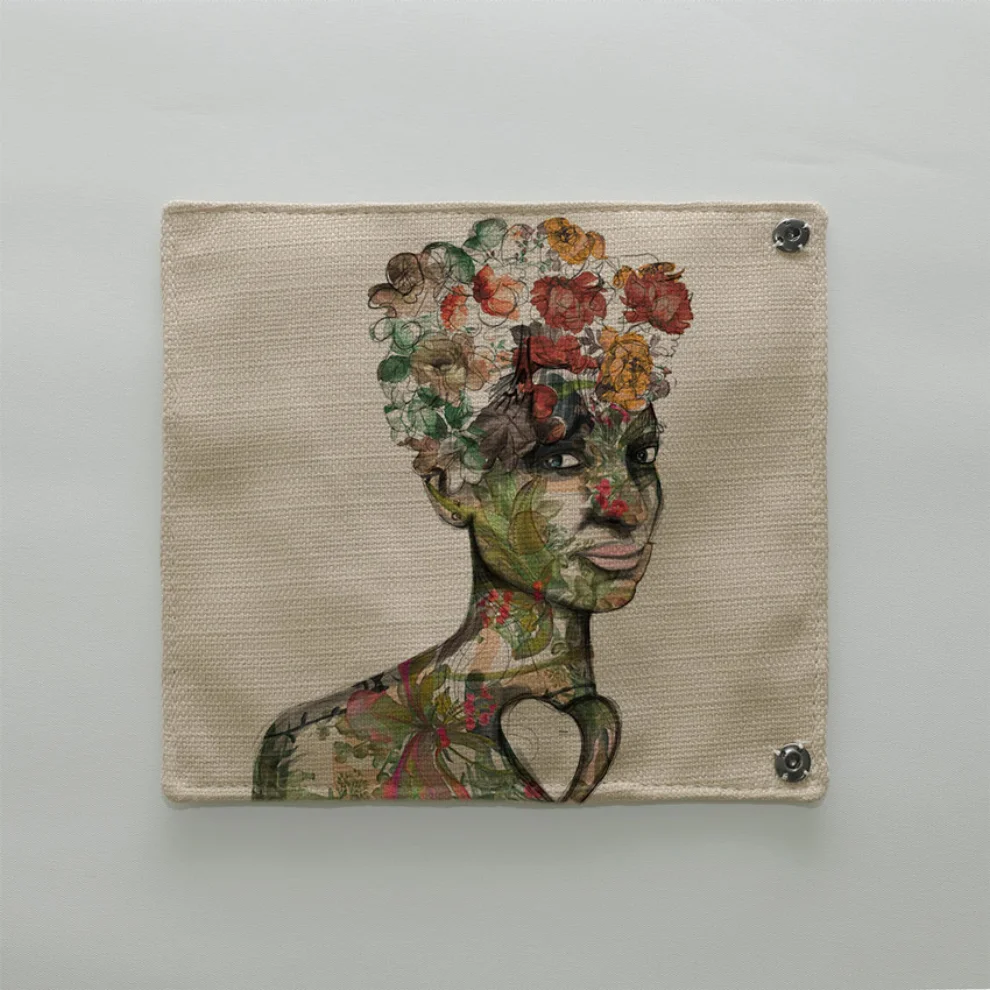 Serkan Akyol - Mary Mother Of The Flowers Pencil Case
