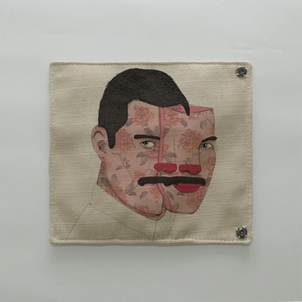 Serkan Akyol - Queen Pencil Case