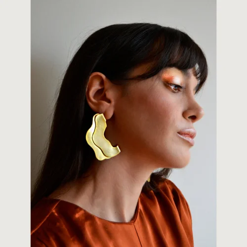 Unadorned Jewelry Design - The Wave Earring