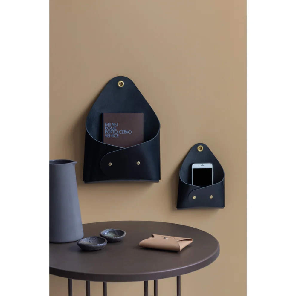 Uniqka - Posta Wall Accessory