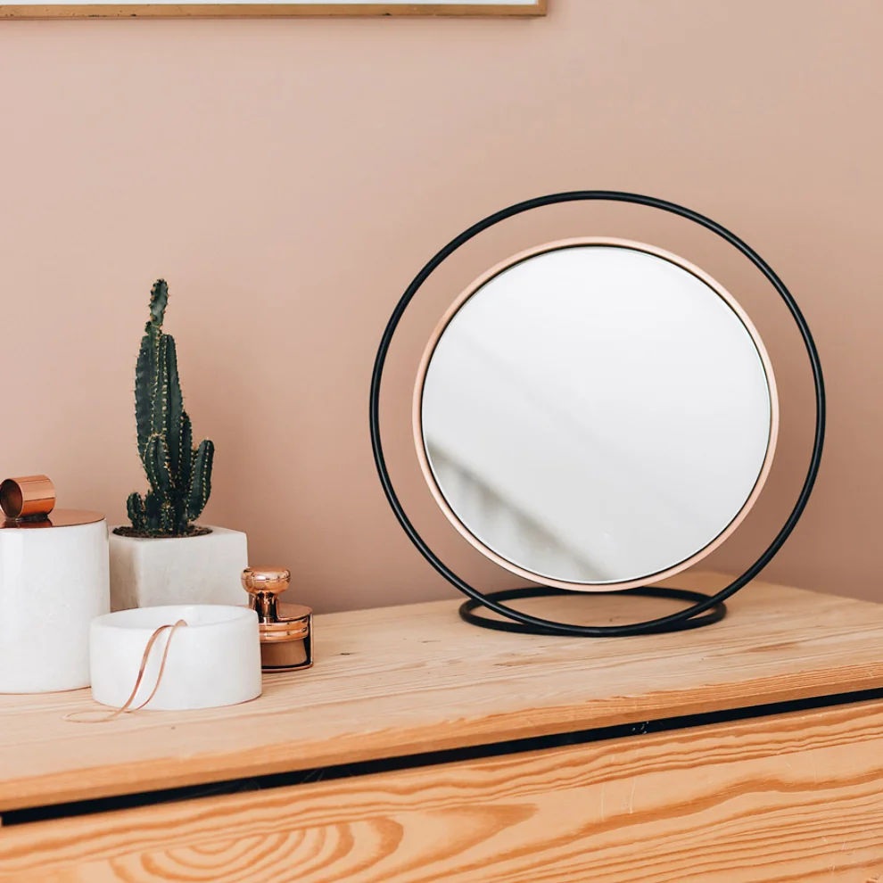 Kitbox Design - Hollow Table Mirror