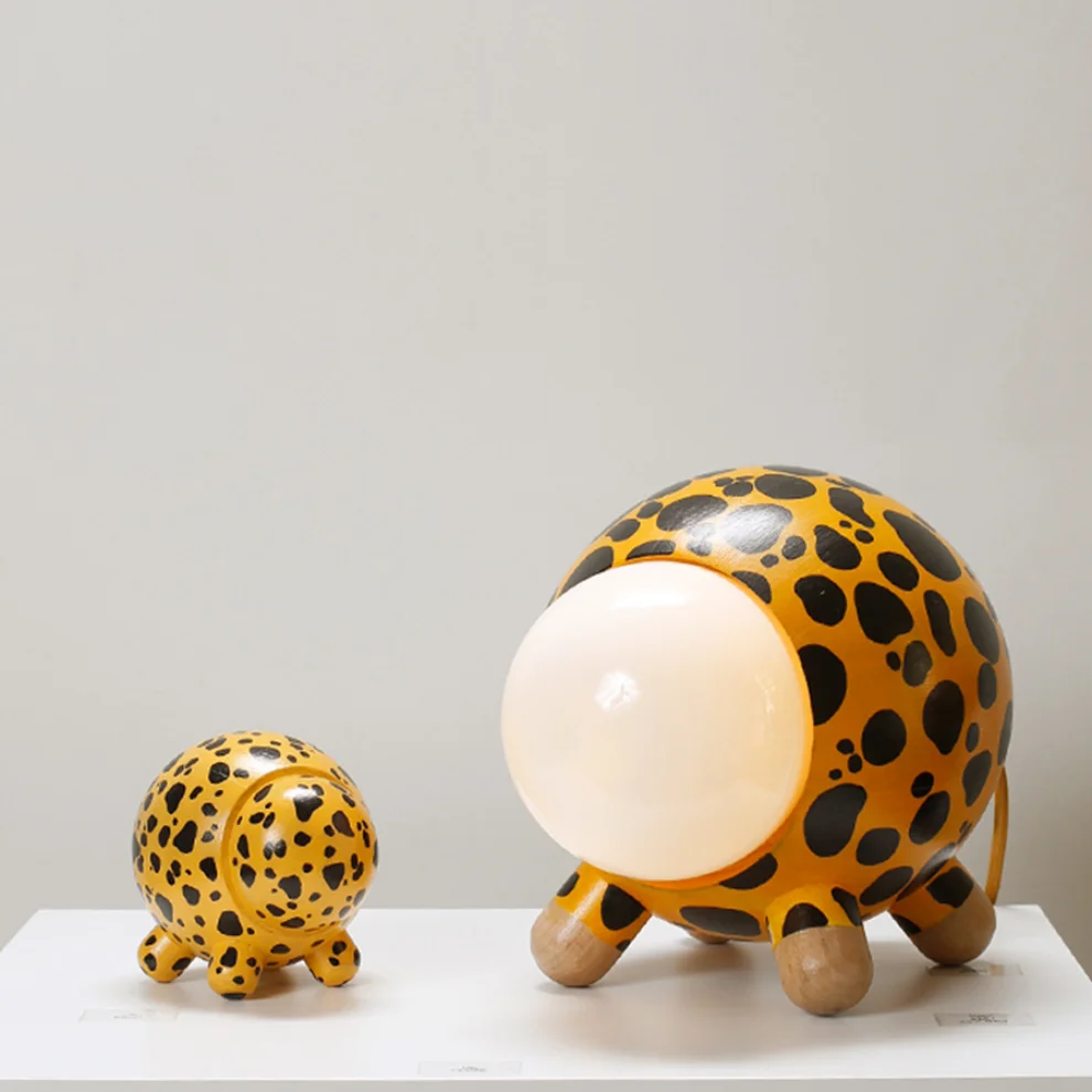 studiotimtim - Podgy Statuette Cheetah