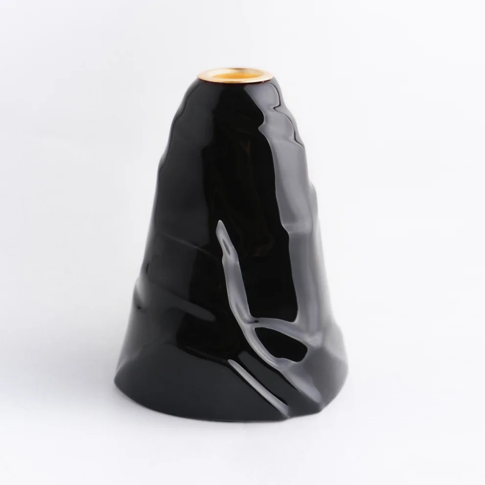 Maiizen	 - Sierra Candle Holder