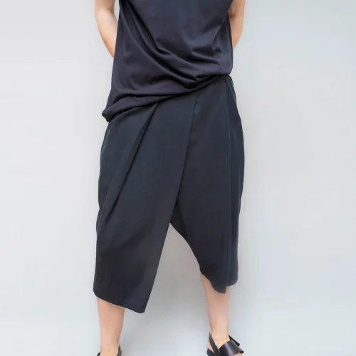 Ejja Design - Shi Shorts