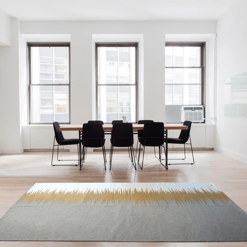 Studio Kali - Yakamoz No III Kilim Rug