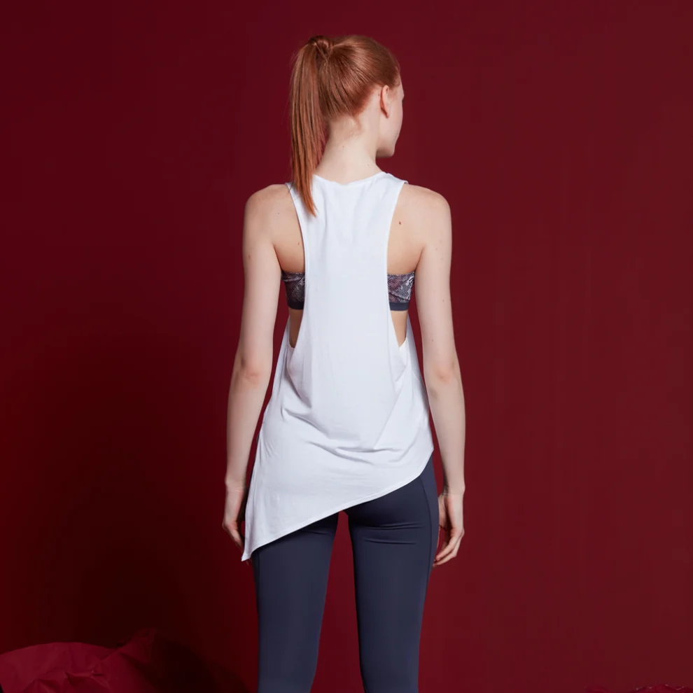 Bellis Activewear - Sophie Blouse