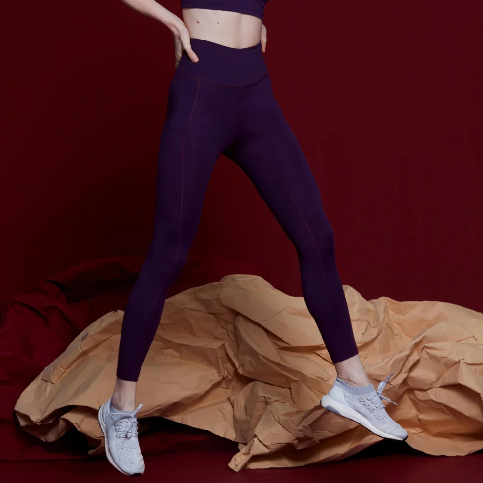 Bellis Activewear - Izzie Tayt