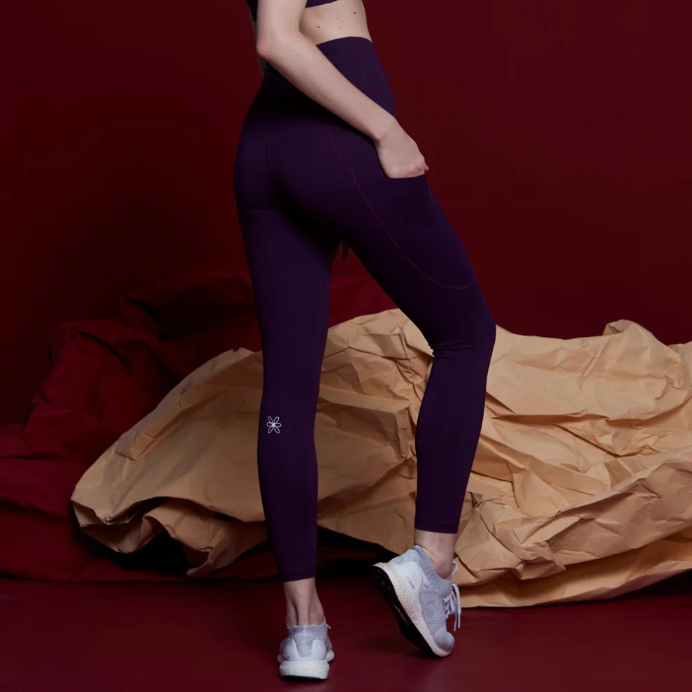 Bellis Activewear - Izzie Tayt