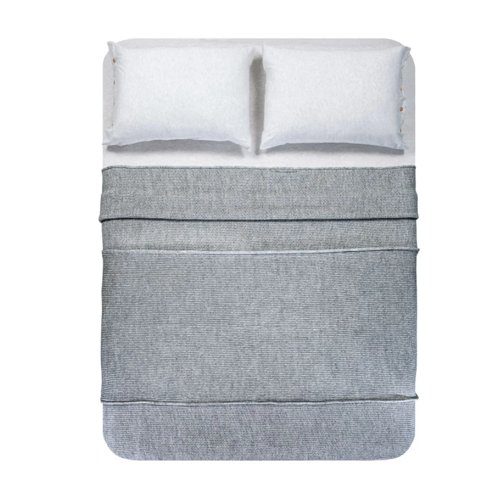 Moyha - Woolly Bedspread