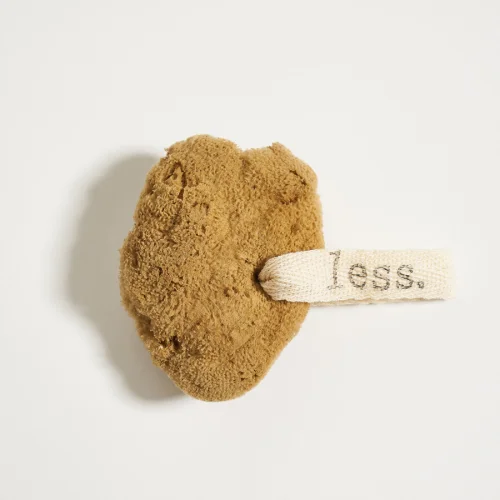 Less. - Natural Facial Sponge