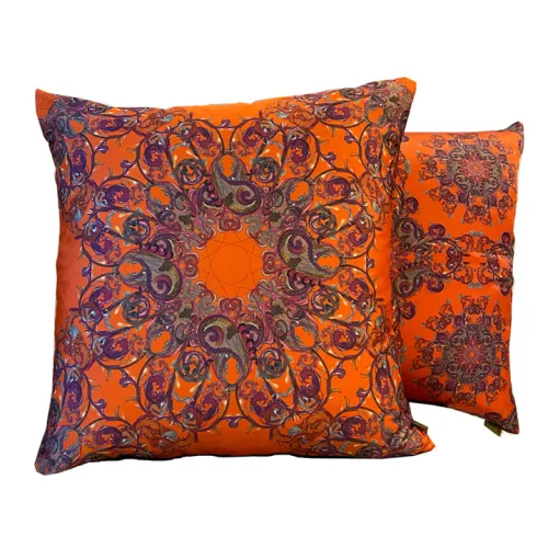 Design Madrigal - Naranja Pillow