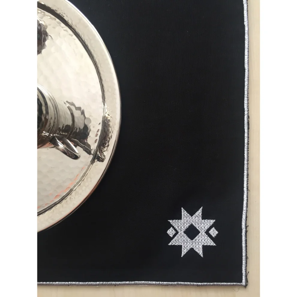 Bohemtolia - Table Mat with Star