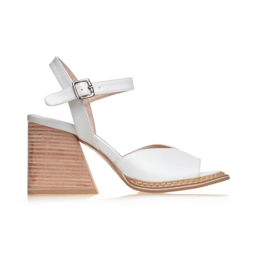 Gardrop Studio 900 - Ankle Strap Wood Heel Sandals