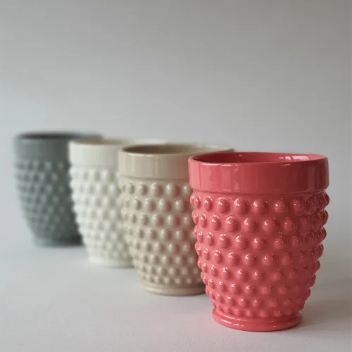 Oolo Studio - Lotus Textured Cup