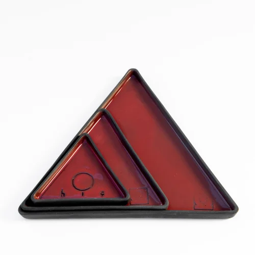 Hiç Ceramics - Medium Triangle Plate