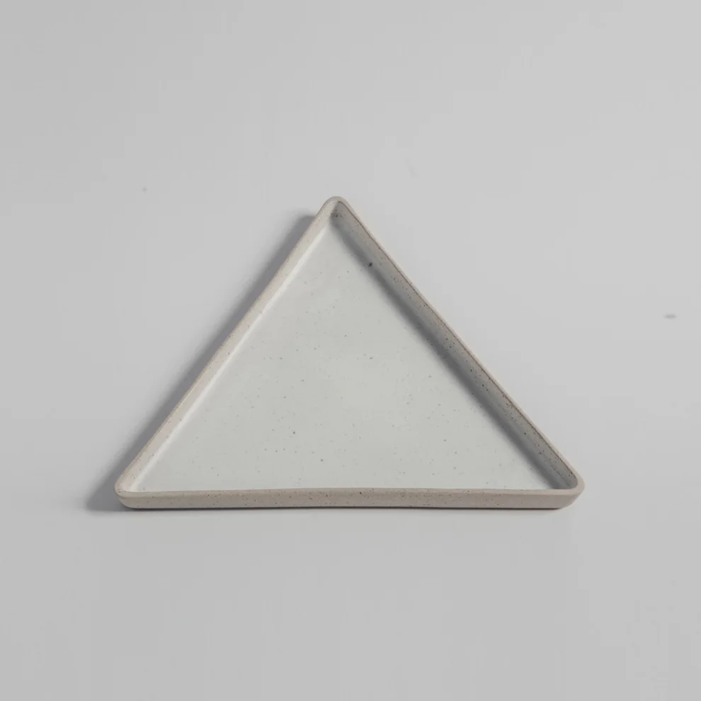 Hiç Ceramics - Large Triangle Plate