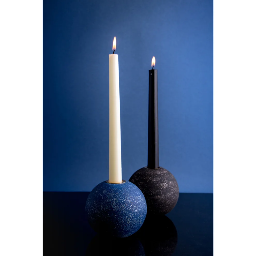 Maiizen	 - Comet Candle Holder