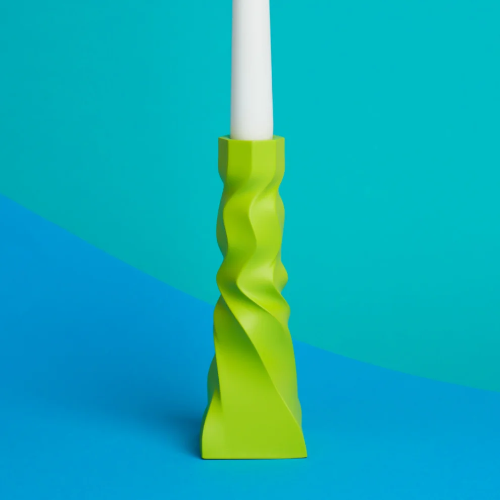 Kazoo - 428 Candle Holder