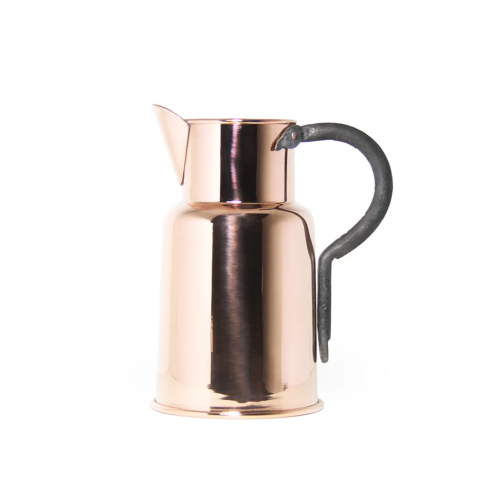 Coho Objet	 - Artisan Copper Watering Can With Cast Iron Handle