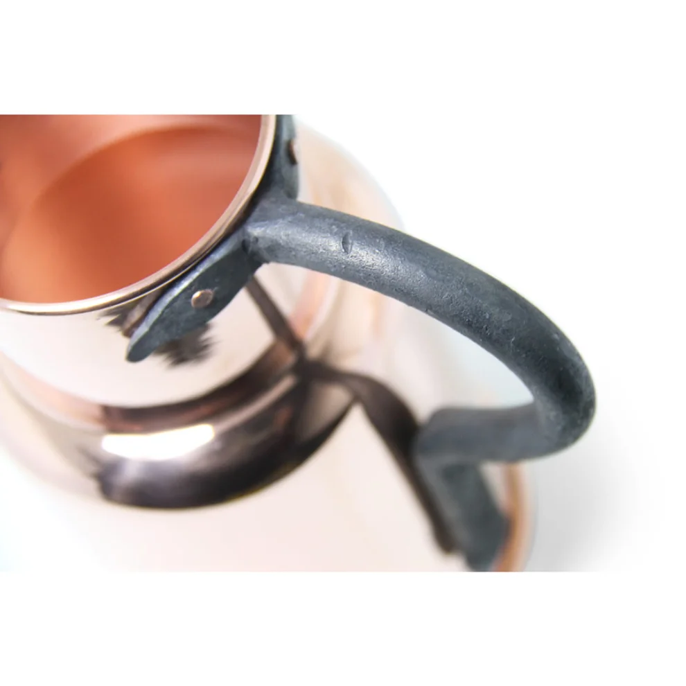 Coho Objet	 - Artisan Copper Watering Can With Cast Iron Handle