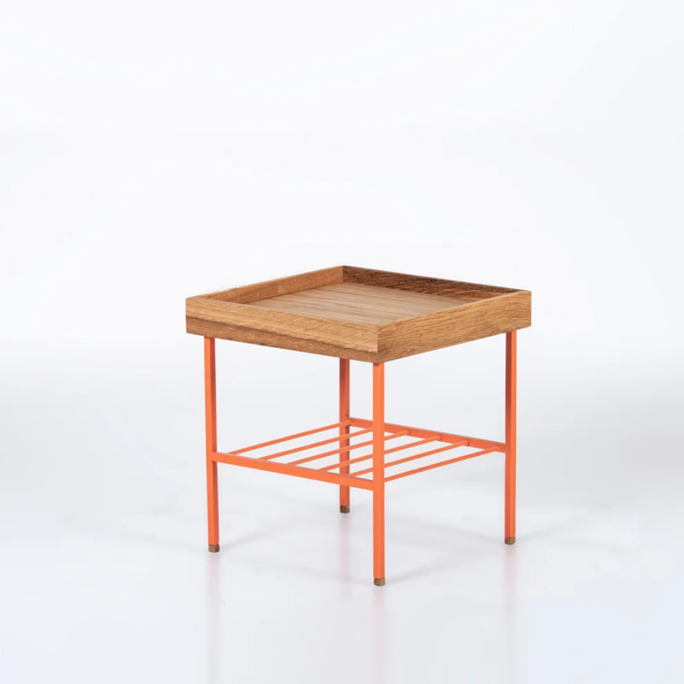 ANANAS - Edge Short Table