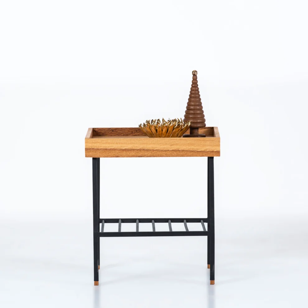 ANANAS - Edge Short Table