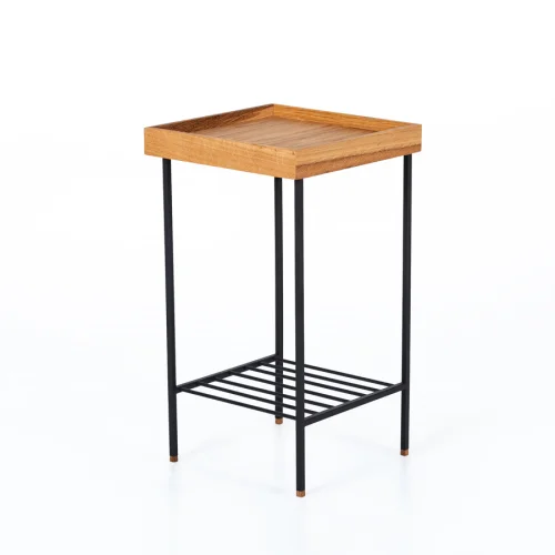 ANANAS - Edge Medium Table