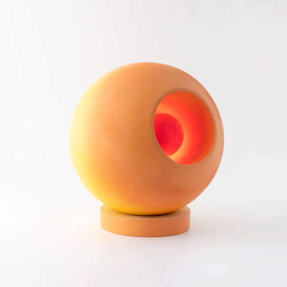 Womodesign - Venus Round Concrete Table Lamp