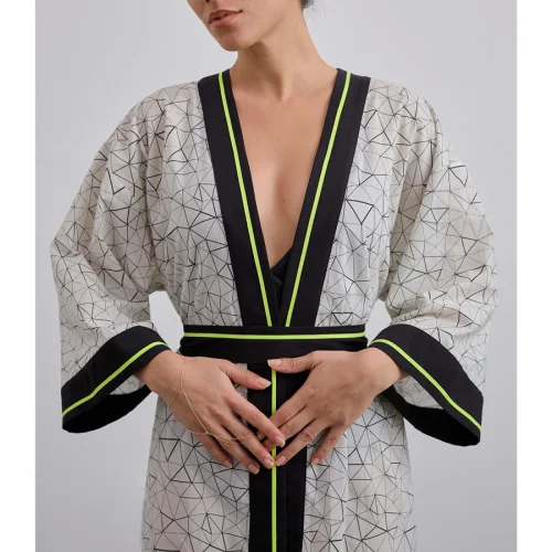 Mirimalist - Triangle Kimono
