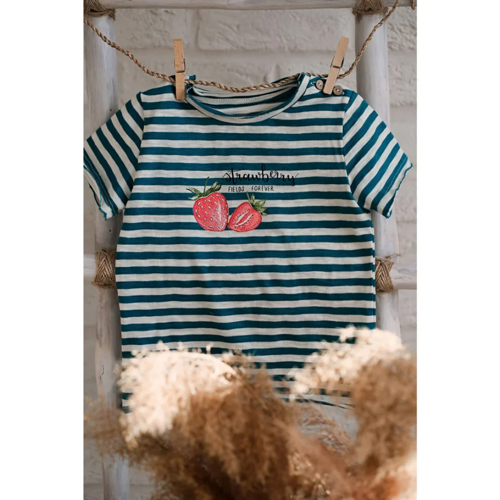 Tiny Little Love - Organic Strawberry Fields Tshirt