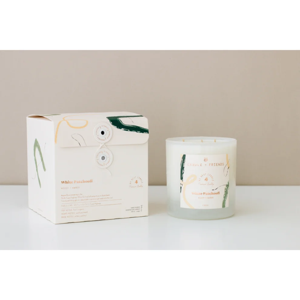 Candle and Friends - No.4 White Patchouli Üç Fitilli Cam Mum