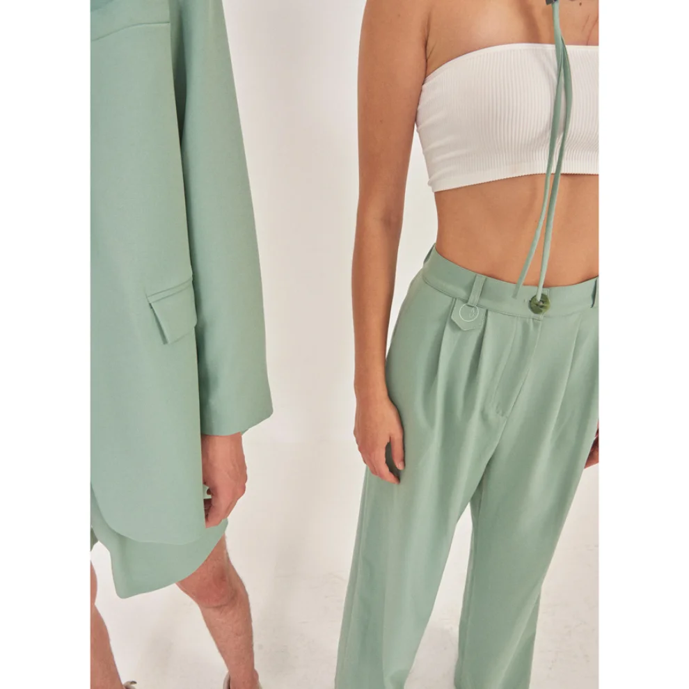 Jorah Closet - Gaia Pleated Pant