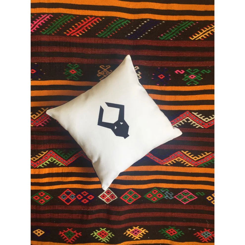 Bohemtolia - Astrotolia Taurus Pillow Cover