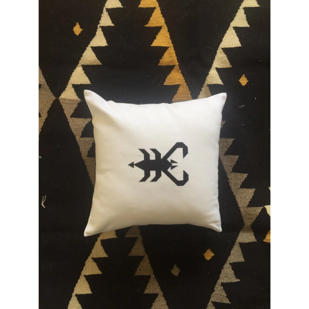 Bohemtolia - Astrotolia Scorpio Pillow Cover