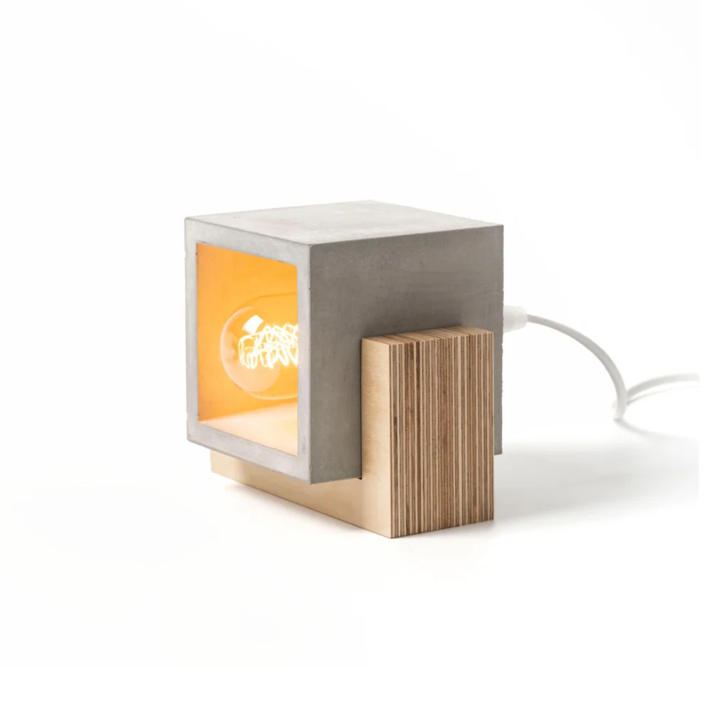 Womodesign - Concrete And Wood Table Lamp